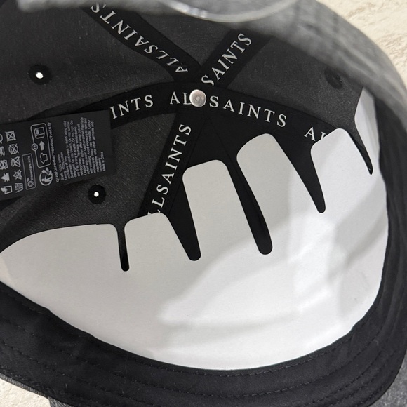 All Saints Dark Charcoal Baseball Cap with Subtle Logo
In black ..new..men’s - Picture 3 of 6